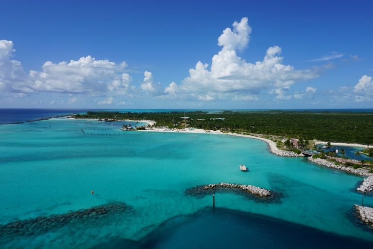 Review: Is It Worth Snorkeling at Disney's Castaway Cay? - Notes from ...