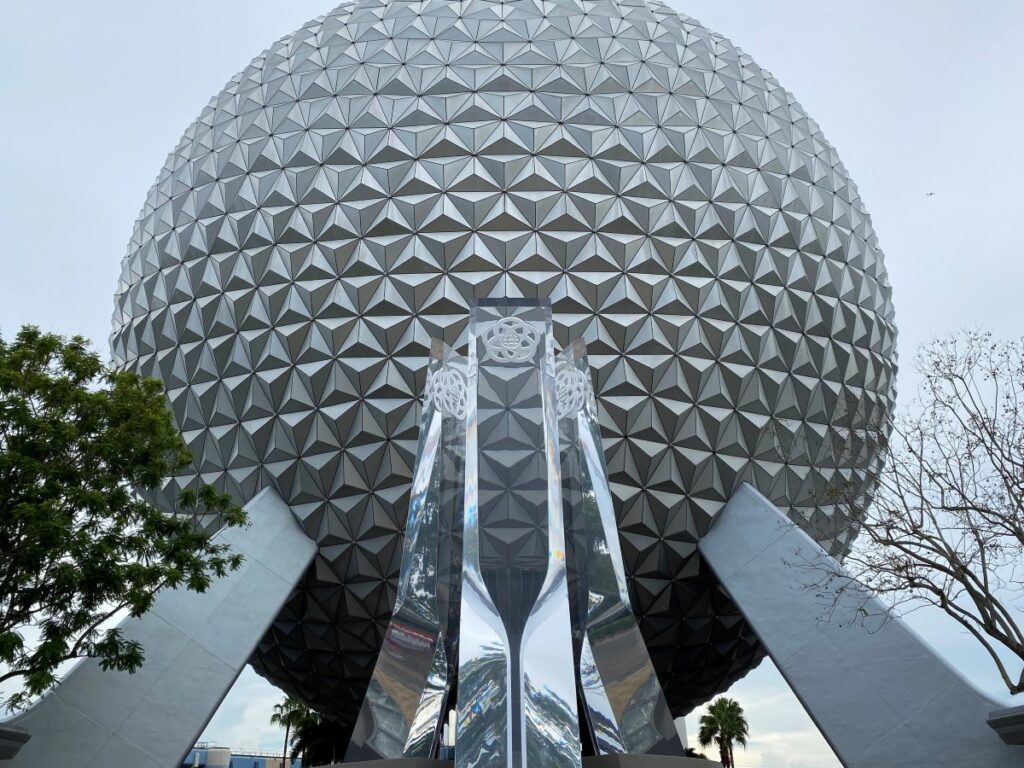 Fountain in front of Spaceship Earth at EPCOT.