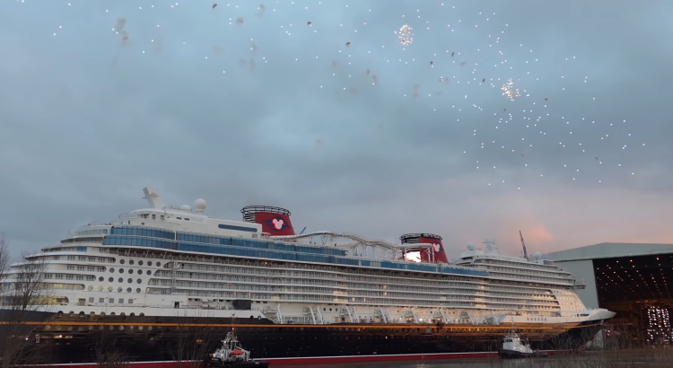 Video: Disney Wish Hits Water for the First Time, Floats Out of ...