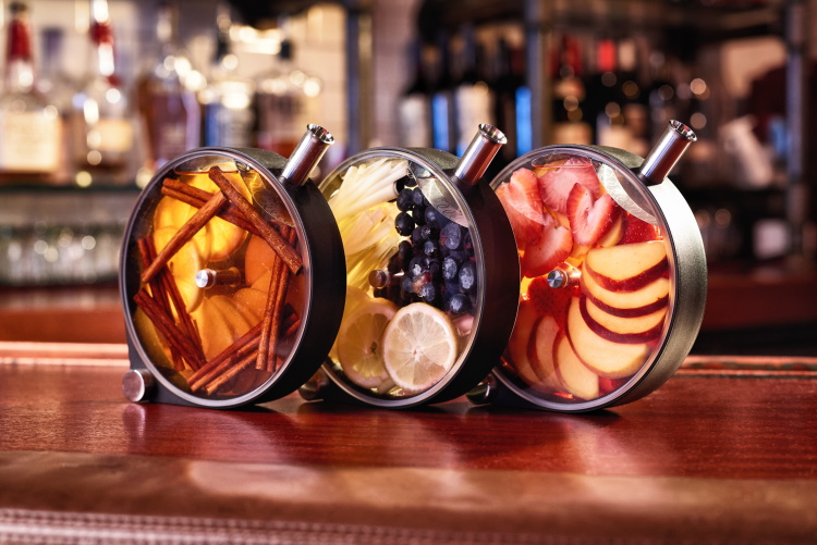 Porthole Cocktail at The Edison