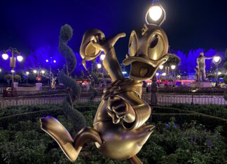 Donald Duck 50th Anniversary Statue.
