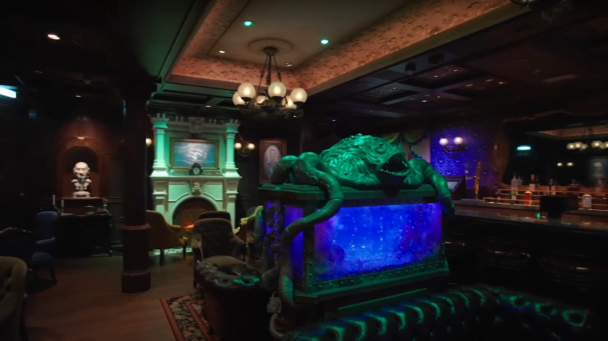 haunted-mansion-parlor-to-use-a-time-limit-on-the-disney-treasure